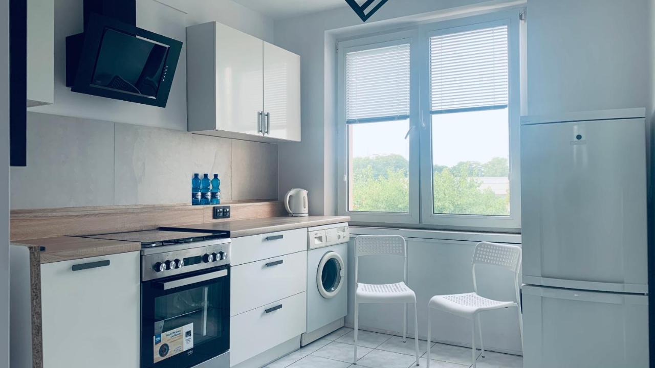 Beautiful Room - Newly Renovated, Aquapark Center Of Vratislav Exteriér fotografie